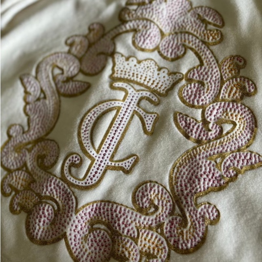 SOLD Juicy Couture Rare Vintage Cream Velour Tracksuit Sweater Bedazzled SZ LG